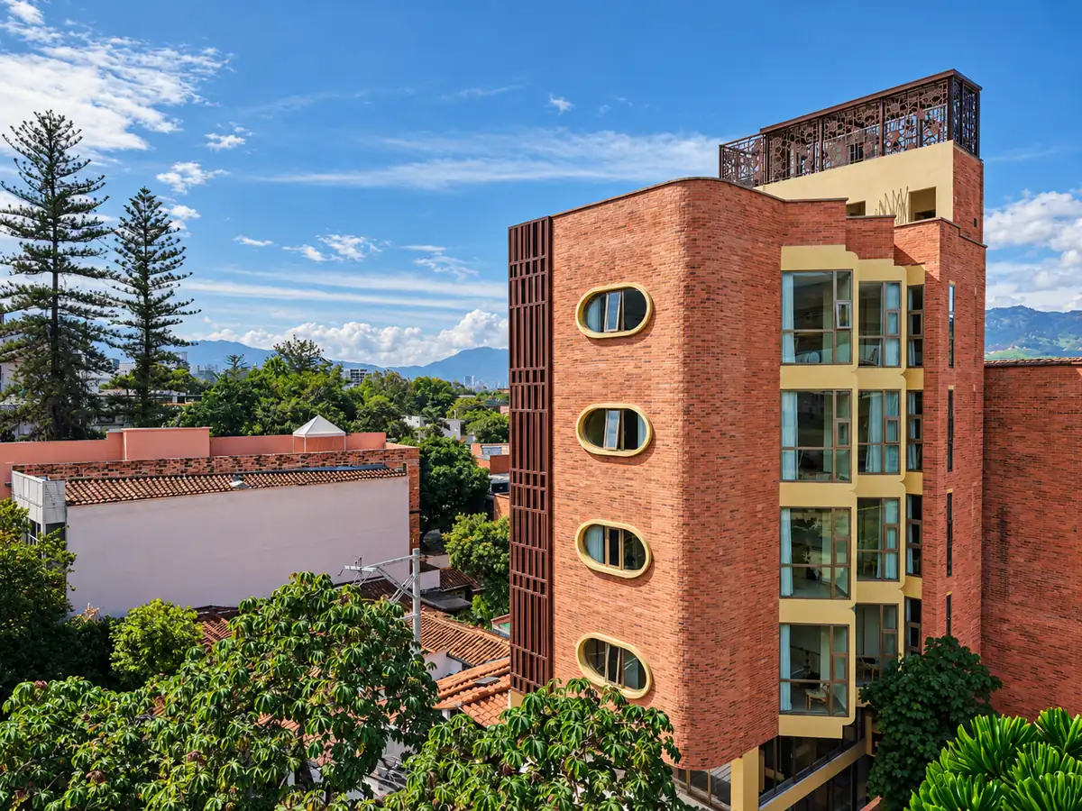Hotel Moabi, Medellín, con ventanas antirruido